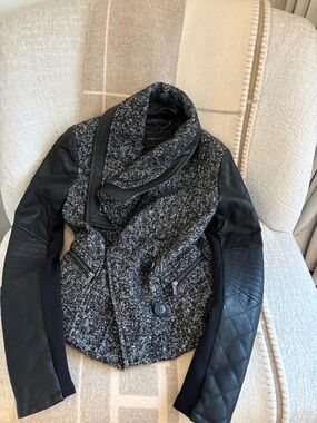 BCBG jacket size xxs